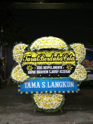 Papan Bunga Duka di Suryatmajan
